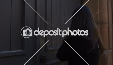 Sinir kadın dışında yürüyüş takıntılı ile uyuşturucu, Aile saldırısı kurbanı