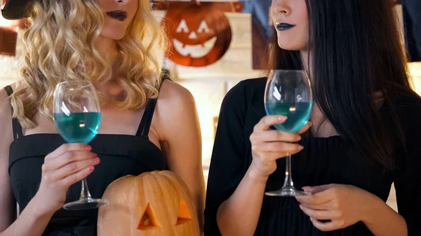 Witches Holding Cocktails Having Fun Halloween Party Creepy Celebration — Stock Photo, Image