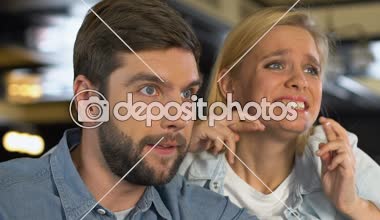 Kafkas çift son derece mutlu favori spor ekibi oyun kazanan, lig