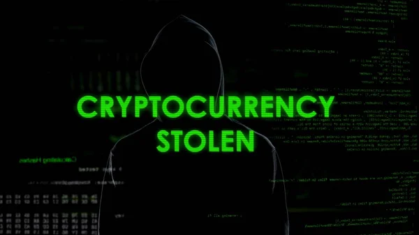Cryptocurrency アカウントのセキュリティ保護を盗む正体不明の男性プログラマー — ストック写真