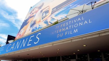 Cephe Palace Cannes film Festivali'nin, töreni yetenekli insanlar için ödüllendirme