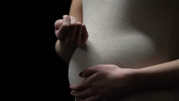 Pregnant woman holding pills, risk of birth defect after medicine, abortion drug — Stock Video