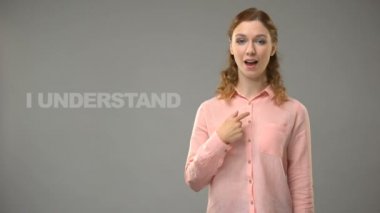 Öğretmen söyleyerek anladığım kadarıyla asl, arka plan üzerinde metin, iletişim için sağır