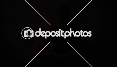 Kırmızı ışık yanıp sönen, hapiste isyan, komplo iken erkek ceza kaçan hapishane