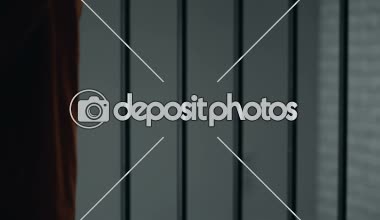 Esir kollarını arkadan kelepçeledi, başka bir hapishane transferi, tehlike