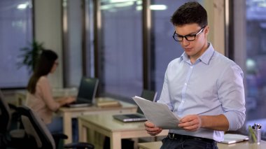 Sosyal hizmet uzmanı okuma belgesi, işsizlik oranları, işgücü piyasası analiz