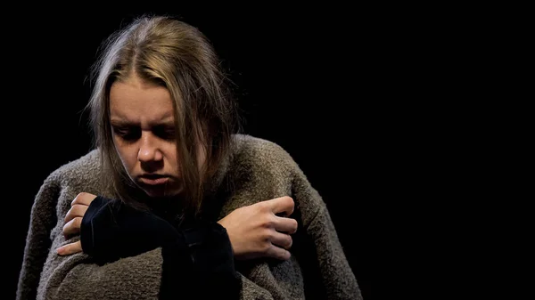 Depresif Kadın Uyuşturucu Yoksunluk Belirtileri Acı Sefil Yaşam Bağımlılık — Stok fotoğraf