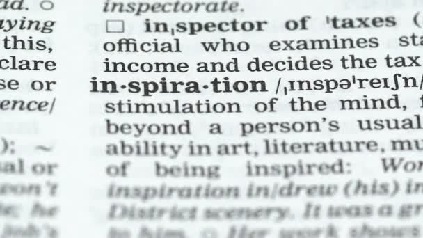 Inspiration word definition in english dictionary, ability to create artwork — Stock Video