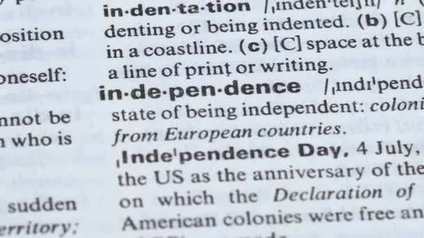 Ορισμός της ανεξαρτησίας στο αγγλικό λεξικό, ελευθερία των κρατών ή ιδιώτες — Αρχείο Βίντεο