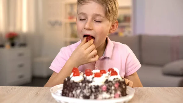 Happy Boy Eating Cherry Top Cream Cake Sweet Dessert Childhood — Stock Photo, Image