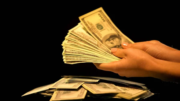 Руки Тримають Пакет Доларів Відмивання Грошей Незаконний Бізнес Повернення — стокове фото
