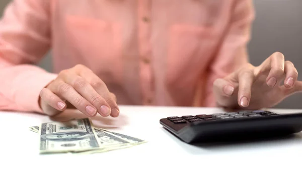 Female Calculating Monthly Expenses Dollar Banknotes Table Taxes Payment — Stock Photo, Image