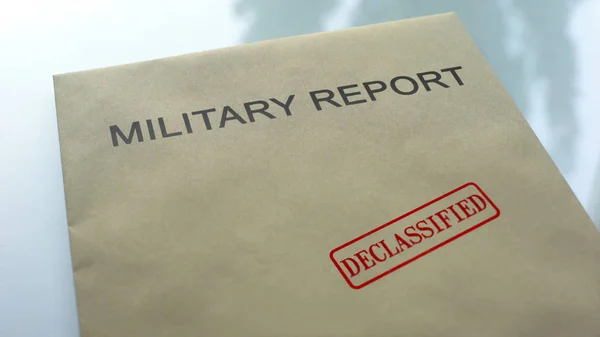Informe Militar Desclasificado Sello Estampado Carpeta Con Documentos Importantes — Foto de Stock