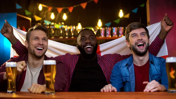 Cheerful Multiracial Fans Supporting Football Team Holding English Flag Hobby — Stock Photo, Image