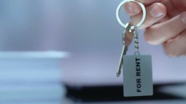 Kiralık anahtar, kiralama hizmeti, konaklama iş için tutan emlakçı
