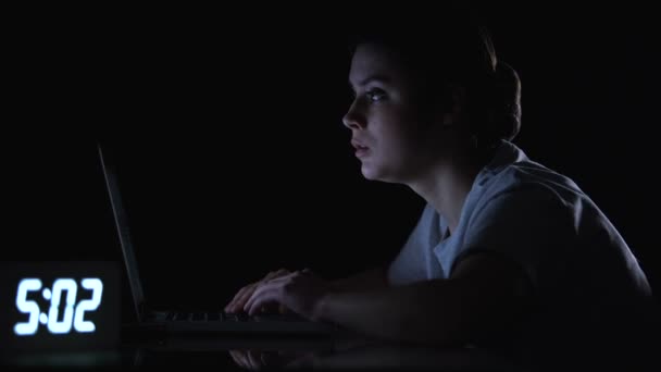 Troubled female working late at night, problems with finishing project in time — Stock Video