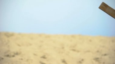 Ağır Haç taşıyan dikenler taç İsa, günahkarlar kurtuluş için kurban