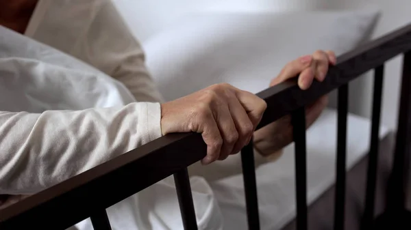 Aged Ill Woman Hardly Getting Out Bed Holding Railing Hospital — Stock Photo, Image