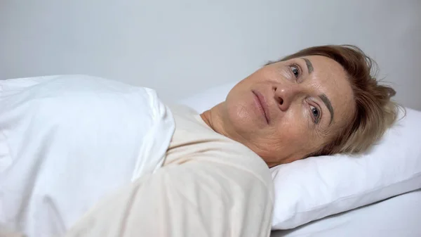 Senior Woman Lying Bed Preparing Cosmetological Procedures Beautician — Stock Photo, Image