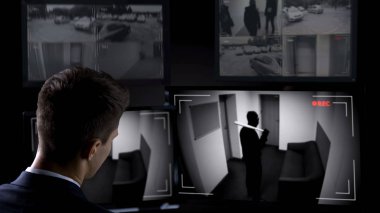 Binada haydut fren iizliyor erkek güvenlik görevlisi, Cctv görüntüleri, suç mahalli