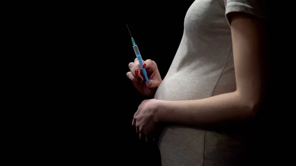 Medicamento Abusado Senhora Grávida Segurando Seringa Preparando Para Fazer Vício — Fotografia de Stock