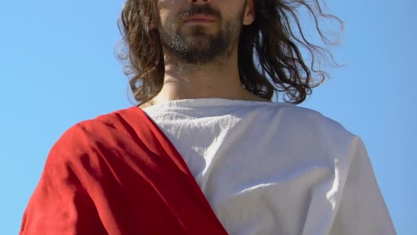 Saint Jesus stretching hand redden, helpen zondaars te vinden hemel, Christendom — Stockvideo