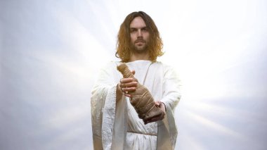 İsa şarap şişesi tutan, şarap mucizesi hakkında Gospel hikaye, Komünyon