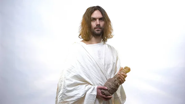 Deus Roupão Branco Segurando Garrafa Vinho Eucaristia Igreja Católica Comunhão — Fotografia de Stock