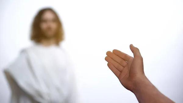 Pai Acolhendo Jesus Cristo Céu Cumprimentando Filho Dando Mão Amiga — Fotografia de Stock