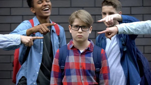 Bullied Boy Looking Camera Depressed Classmates Mockery Verbal Abuse — Stock Photo, Image