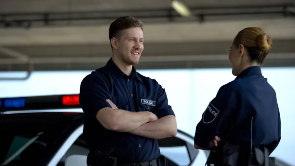 Happy Male Female Police Officers Talking Car Satisfied Good Job — Stock Photo, Image