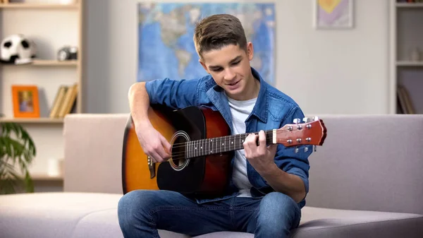 Cheerful Caucasian Teenager Playing Guitar Enjoying Favorite Hobby Leisure — Stock Photo, Image