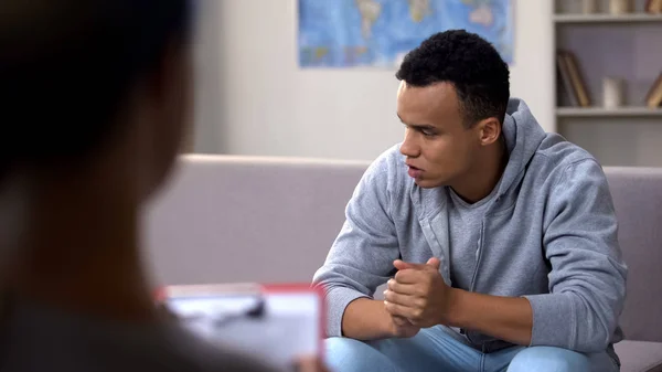 Anxious Drug Addicted Black Teenager Suffering Withdrawal Psychotherapy Session — Stock Photo, Image