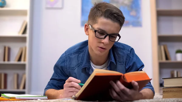 Diligent Teenage Student Glasses Preparing Exams College Deadline — Stock Photo, Image