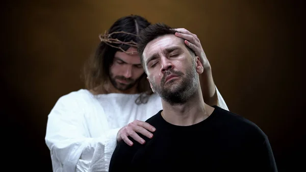 Piangere Uomo Depresso Sentire Sostegno Dio Connessione Spirituale Religione — Foto Stock