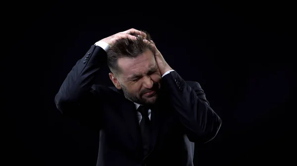 Homem Ansioso Ouvindo Vozes Colapso Nervoso Controle Emocional Transtorno Mental — Fotografia de Stock