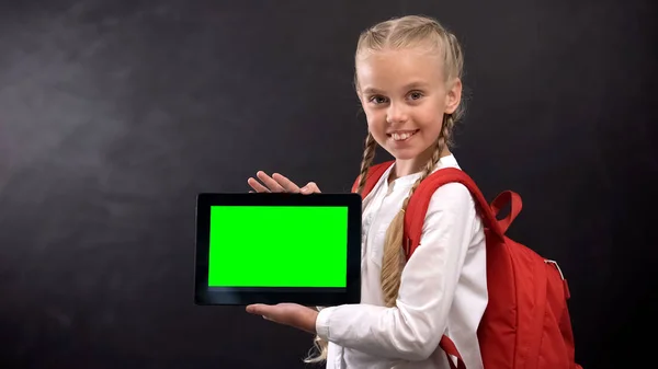 Smiling Schoolgirl Showing Tablet Green Screen Camera Educational App — Stock Photo, Image