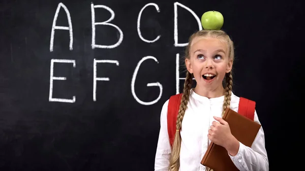 Adorable Schoolgirl Standing Apple Head Having Good Idea Smart Kid — Stock Photo, Image