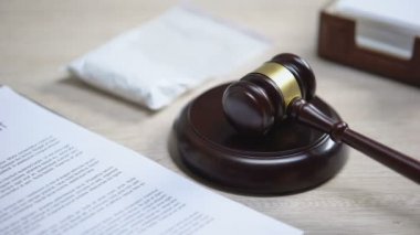 Masada plastik paket, ses bloğunda toklak çarpıcı, uyuşturucu kaçakçılığı kontrolü