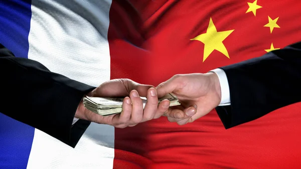 Frankrike Kina Utveksler Penger Flaggbakgrunn Våpenhandel – stockfoto