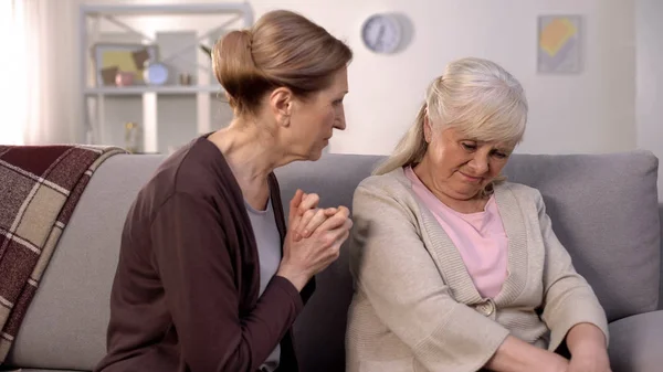 Aged Lady Feeling Sorry Depressed Female Friend Supporting Life Crisis — Stock Photo, Image