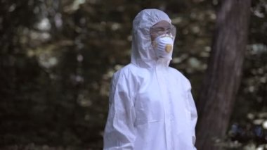 Plastik tabelaya, laboratuvar işçilerinin ellerine, kırışık şişelere, çöplüğe hayır de.
