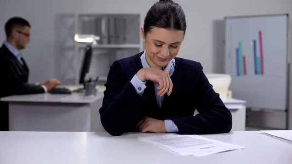 Shy Female Manager Working Documents Dreaming Male Colleague Love — Stock Photo, Image