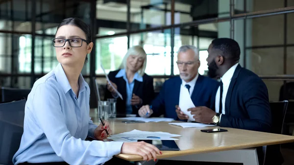Sad Female Manager Uitziende Venster Tijdens Office Meeting Workload Vermoeidheid — Stockfoto