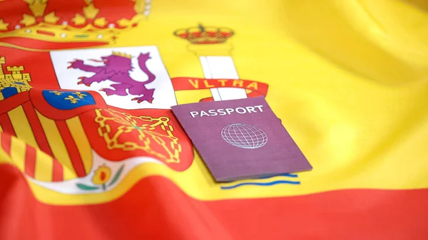 Spanyol Bayrağına Uluslararası Kırmızı Pasaport Koyan Kadın Eli Vatandaşlık — Stok fotoğraf