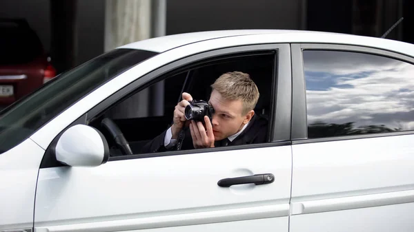 Journaliste Photo Caché Voiture Prenant Des Photos Employé Des Médias — Photo