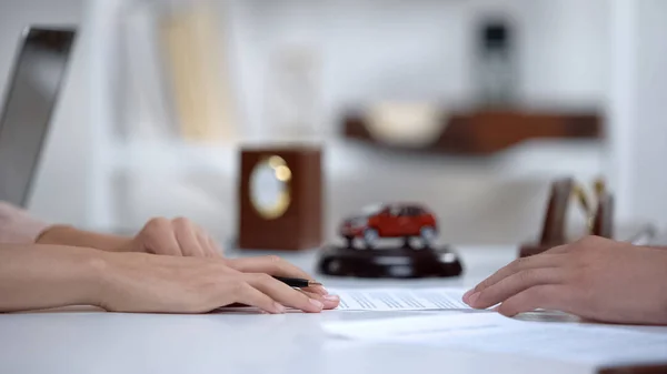 Car Leasing Expert Telling Woman Contract Terms Vehicle Insurance Closeup — 스톡 사진