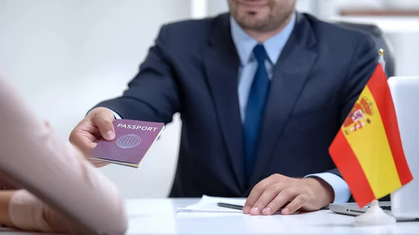 Spain Consular Officer Giving Passport Immigrant Work Visa Citizenship — Stock Photo, Image