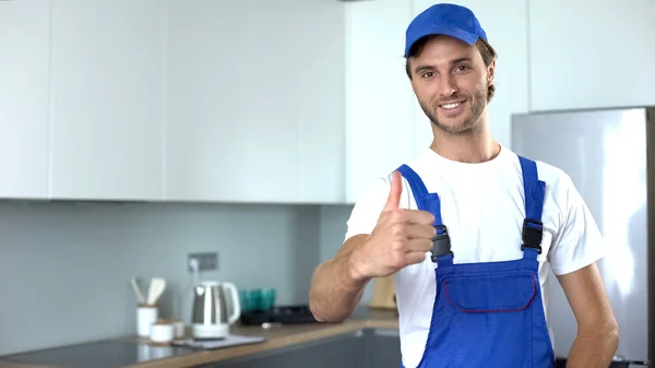 Professional Handyworker Showing Thumbs High Quality Home Repairs — Stock Photo, Image