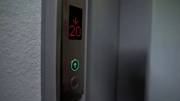 Electronic Lcd Elevator Display Showing Twenty Floor Automatic System — ストック写真